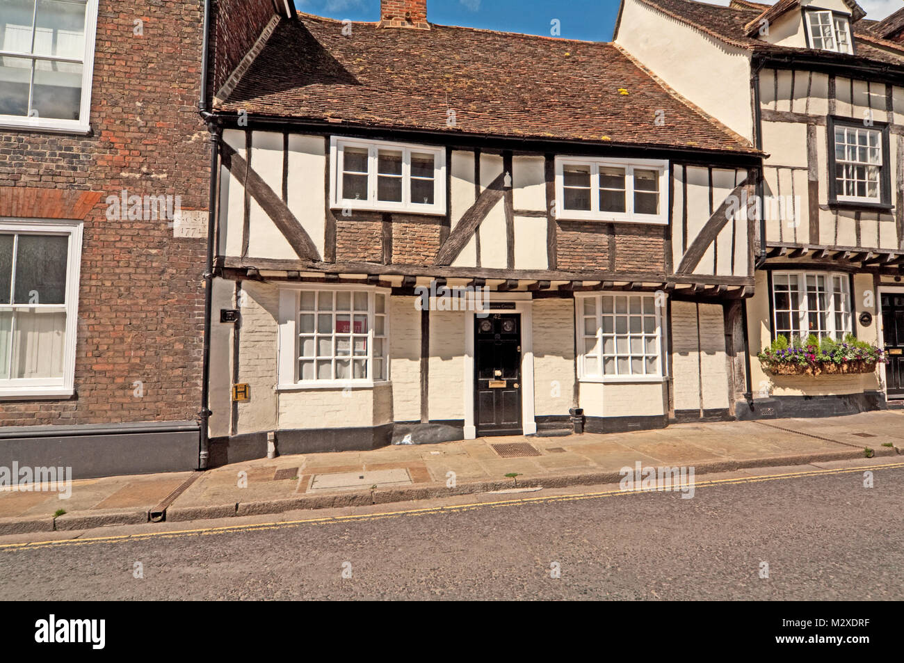 Sandwich, Kent, Tudor Cottage, England Stock Photo Alamy