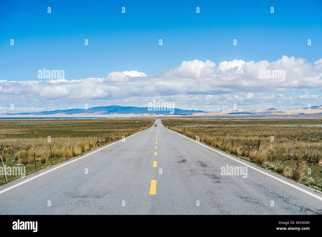 Qinghai tourism in the west hi-res stock photography and images - Alamy