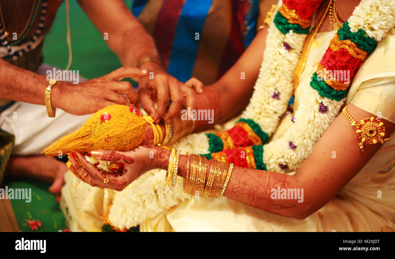 Young Indian Couple Hold Hands High Resolution Stock Photography And Images Alamy Young Indian Couple Hold Hands High Resolution Stock Photography And Images Alamy
