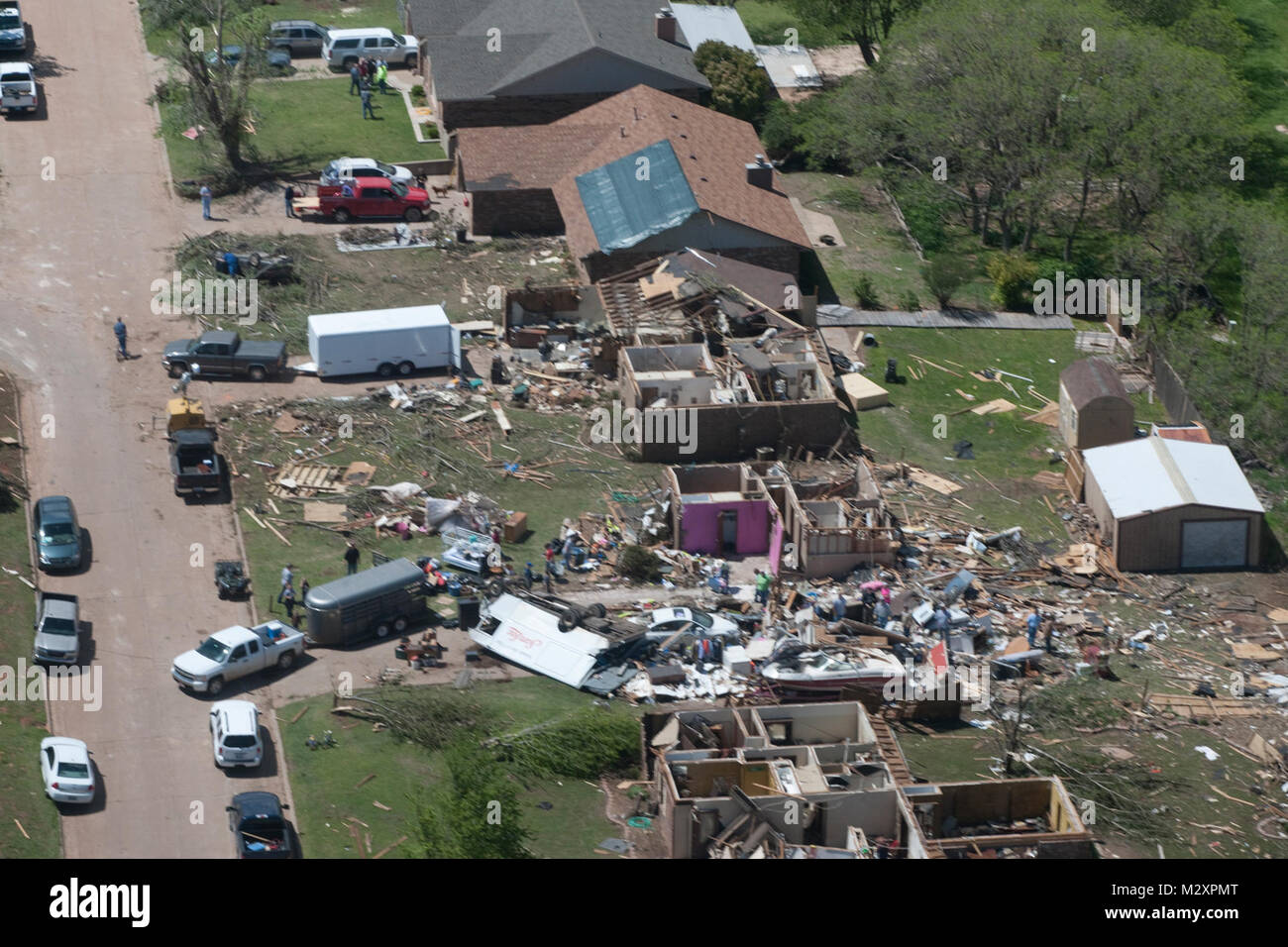 Oklahoma Governor Mary Fallin and Maj. Gen. Myles Deering, adjutant