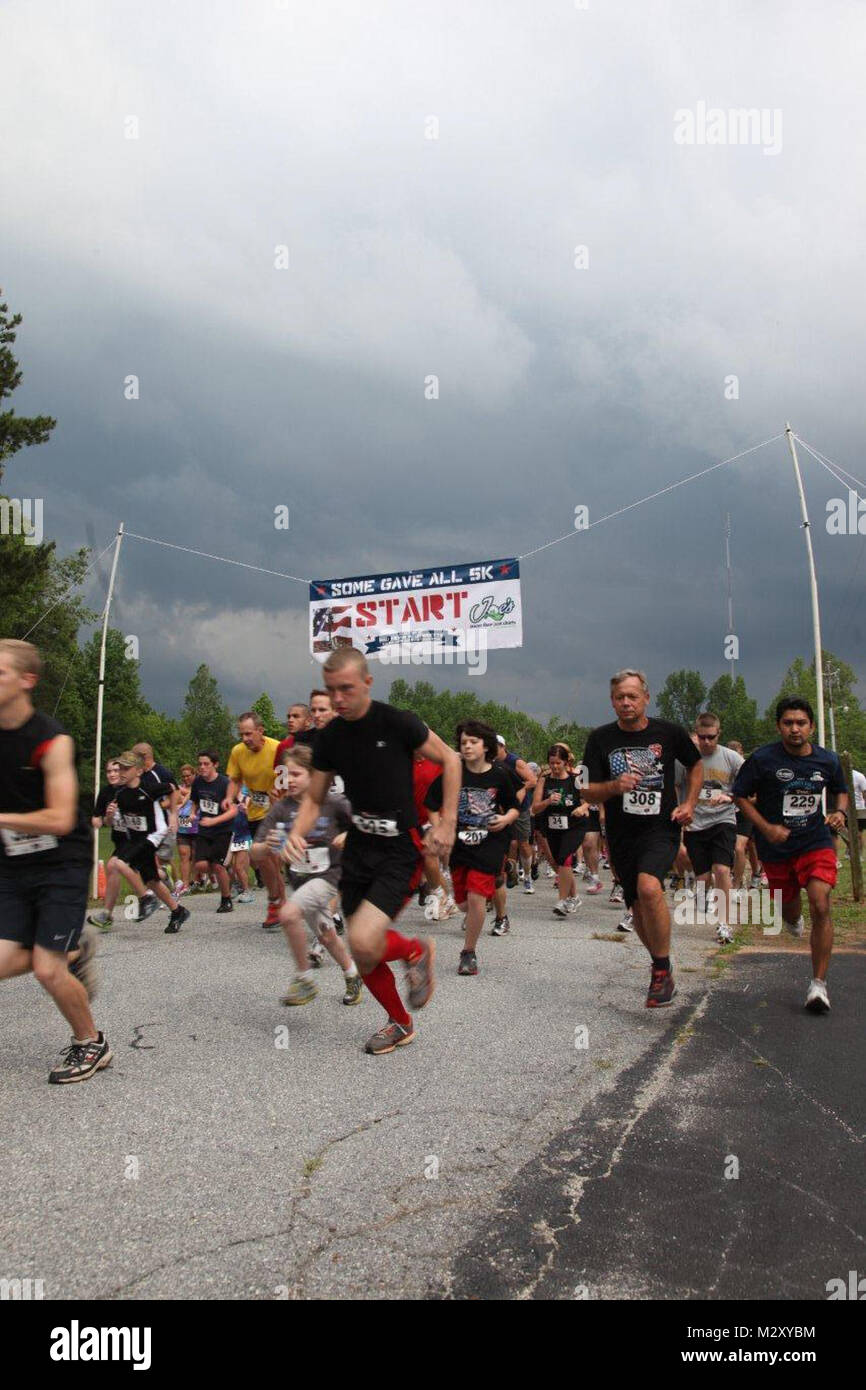 Six hundred run for 'Some Gave All' in Lula, Ga. by Georgia National Guard Stock Photo