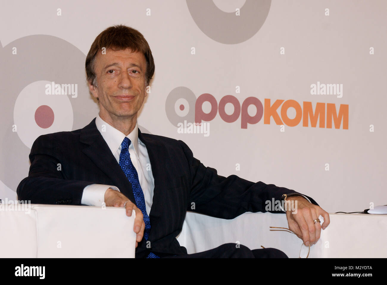 Robin hugh gibb hires stock photography and images Alamy