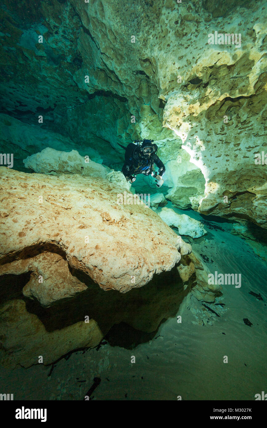 divers underwater caves diving Ginnie Springs Florida USA Stock Photo