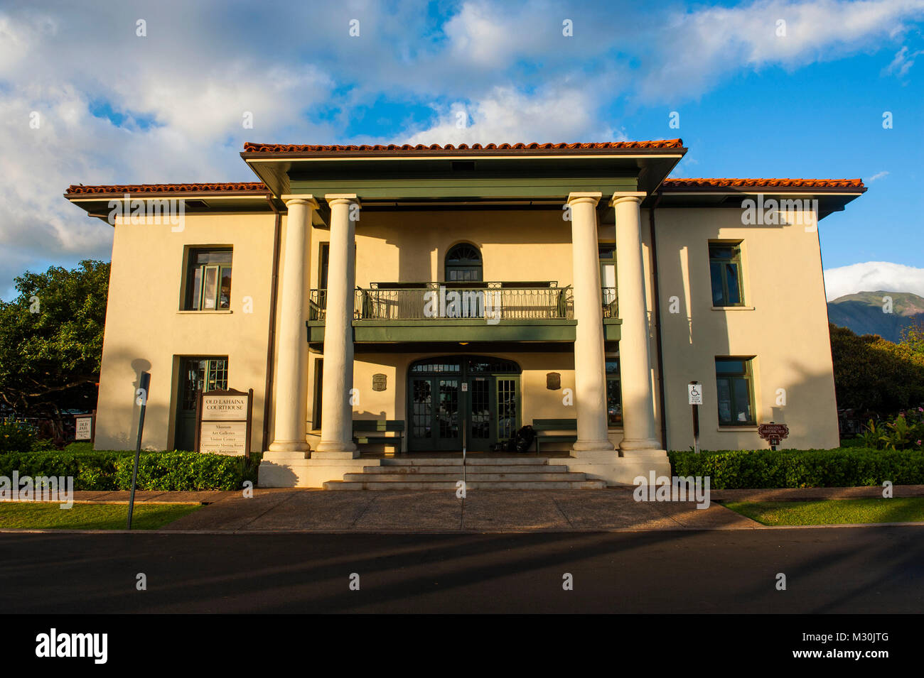 Old Lahaina court house, Maui, Hawaii Stock Photo Alamy