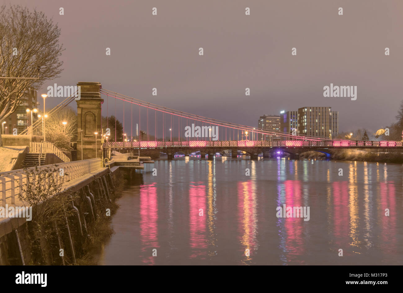 The LED feature lighting of the South Portland Street suspension