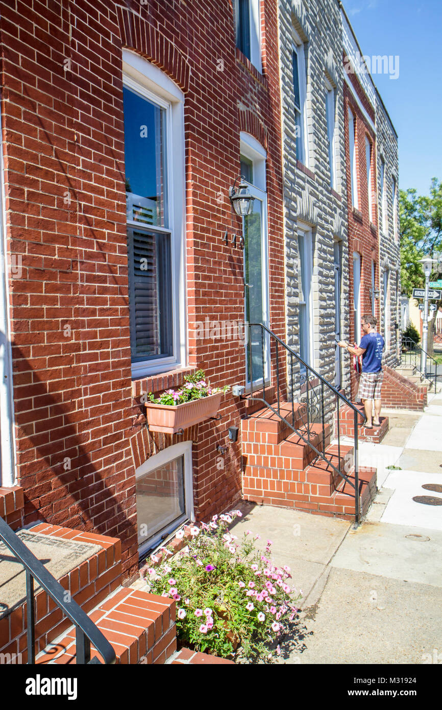 Baltimore brick row houses hires stock photography and images Alamy