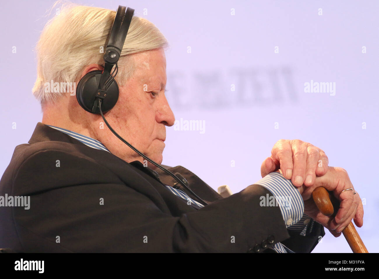 Helmut Schmidt Bundeskanzler A D Herausgeber DIE ZEIT Zeit 