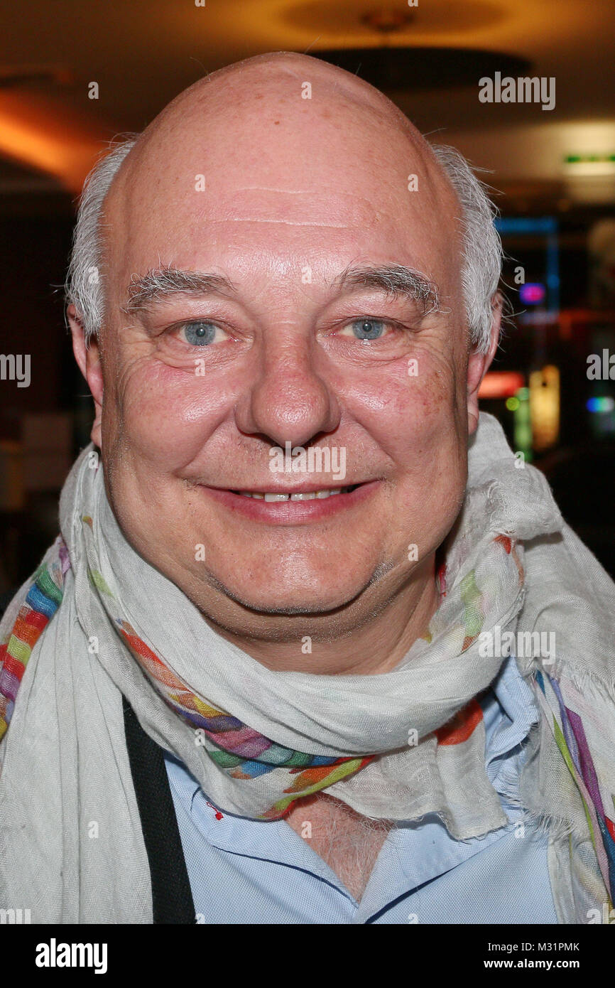 Page 2 We See Gunter Sachs High Resolution Stock Photography And Images Alamy