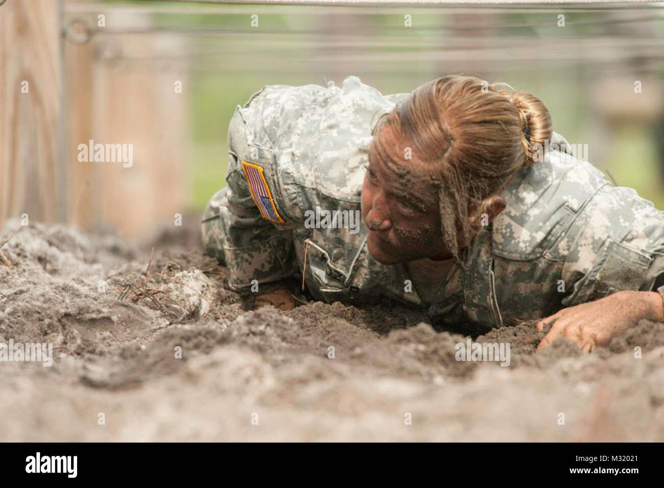 Air assault course hi-res stock photography and images - Alamy