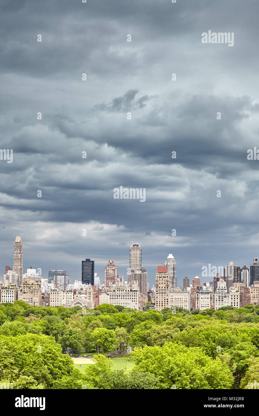 Stormy sky over the Central Park and Manhattan skyline, New York City, USA. Stock Photo