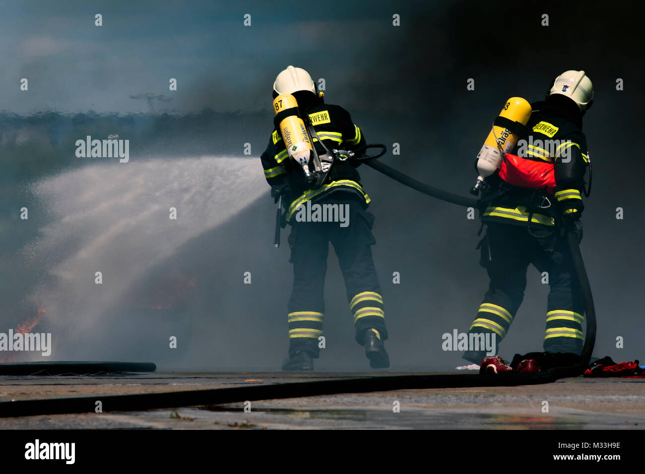 Notfallübung am Flughafen Schönefeld unter realen Bedienungen. Stock Photo