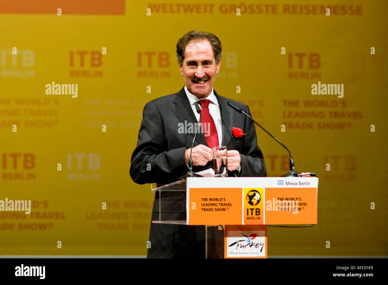 S. E. Ertuğrul Günay, Minister für Kultur und Tourismus, Republik Türkei  auf der Eröffnungsfeier der Internationalen  Tourismus Börse 2010 im Berliner ICC. Stock Photo