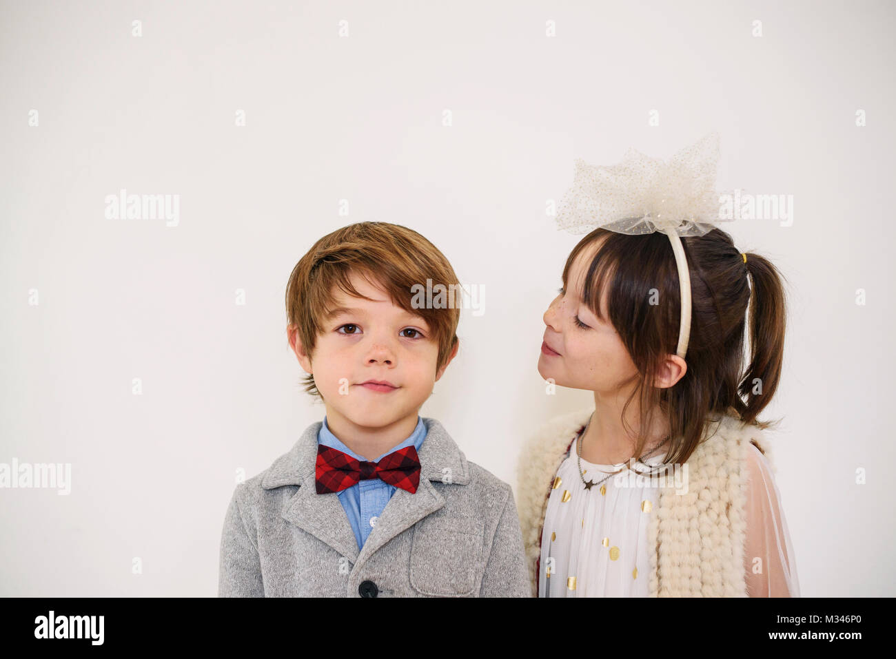 Two boys two girls smiling hi-res stock photography and images - Alamy
