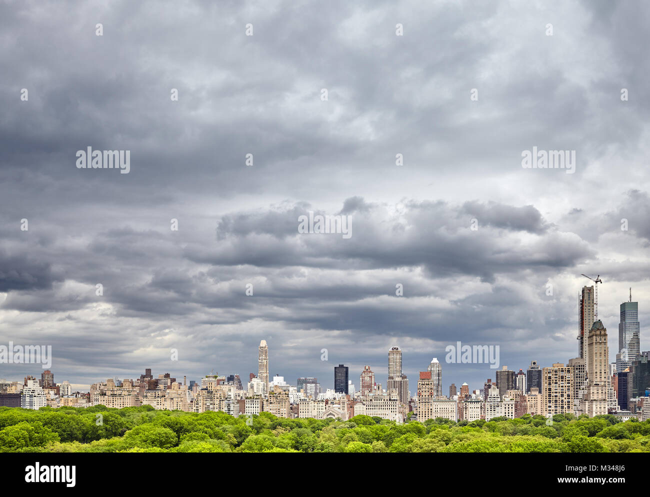 Stormy sky over the Central Park and Manhattan skyline, New York, USA. Stock Photo