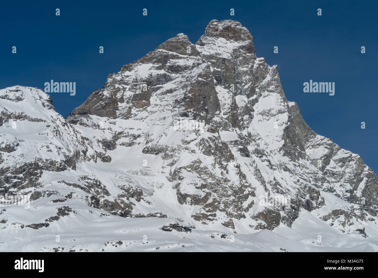 Winter south face of matterhorn hi-res stock photography and images - Alamy