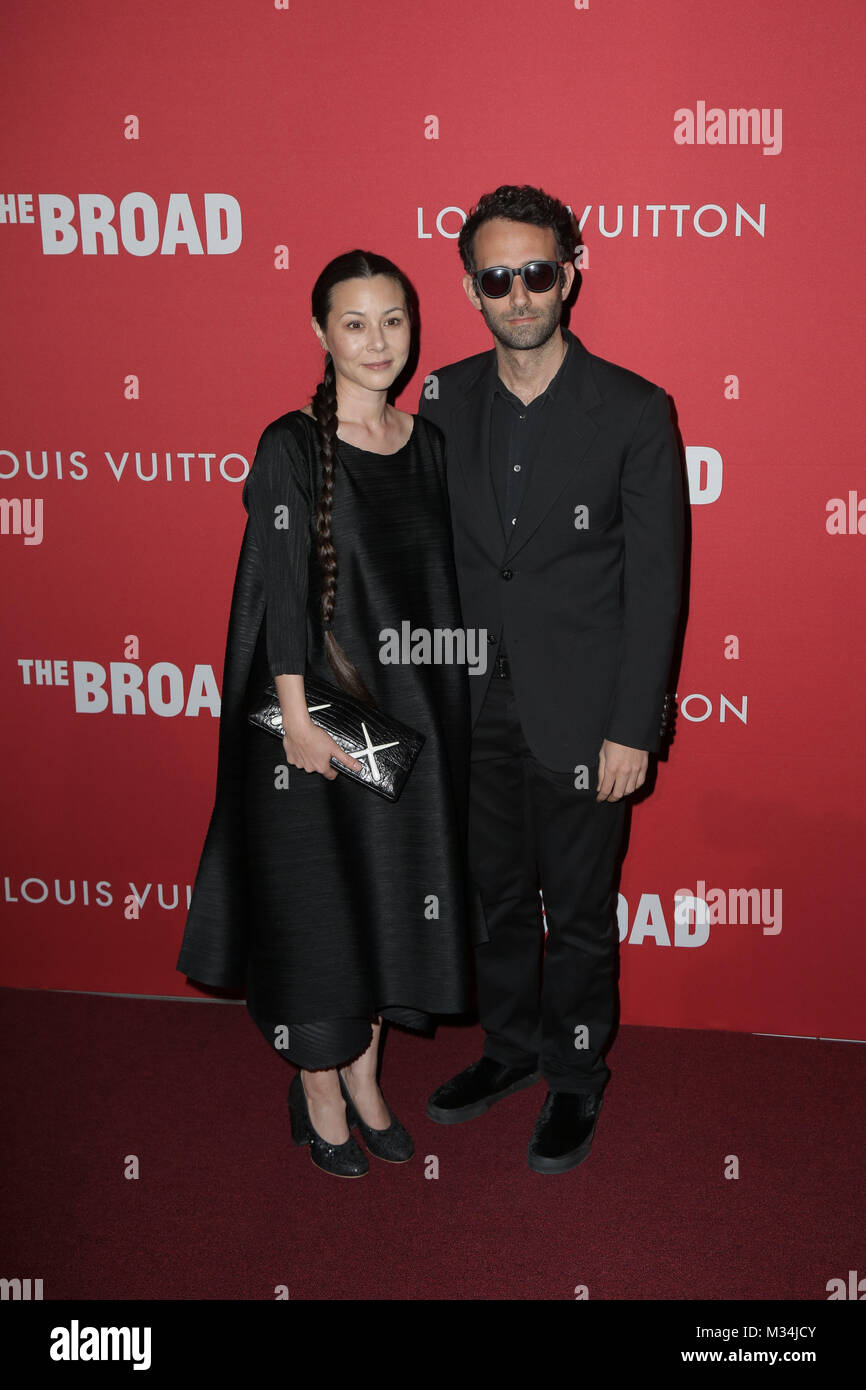 Photo: Charlie Day and Mary Elizabeth Ellis attend the Lego Movie 2  premiere in Los Angeles - LAP2019020244 