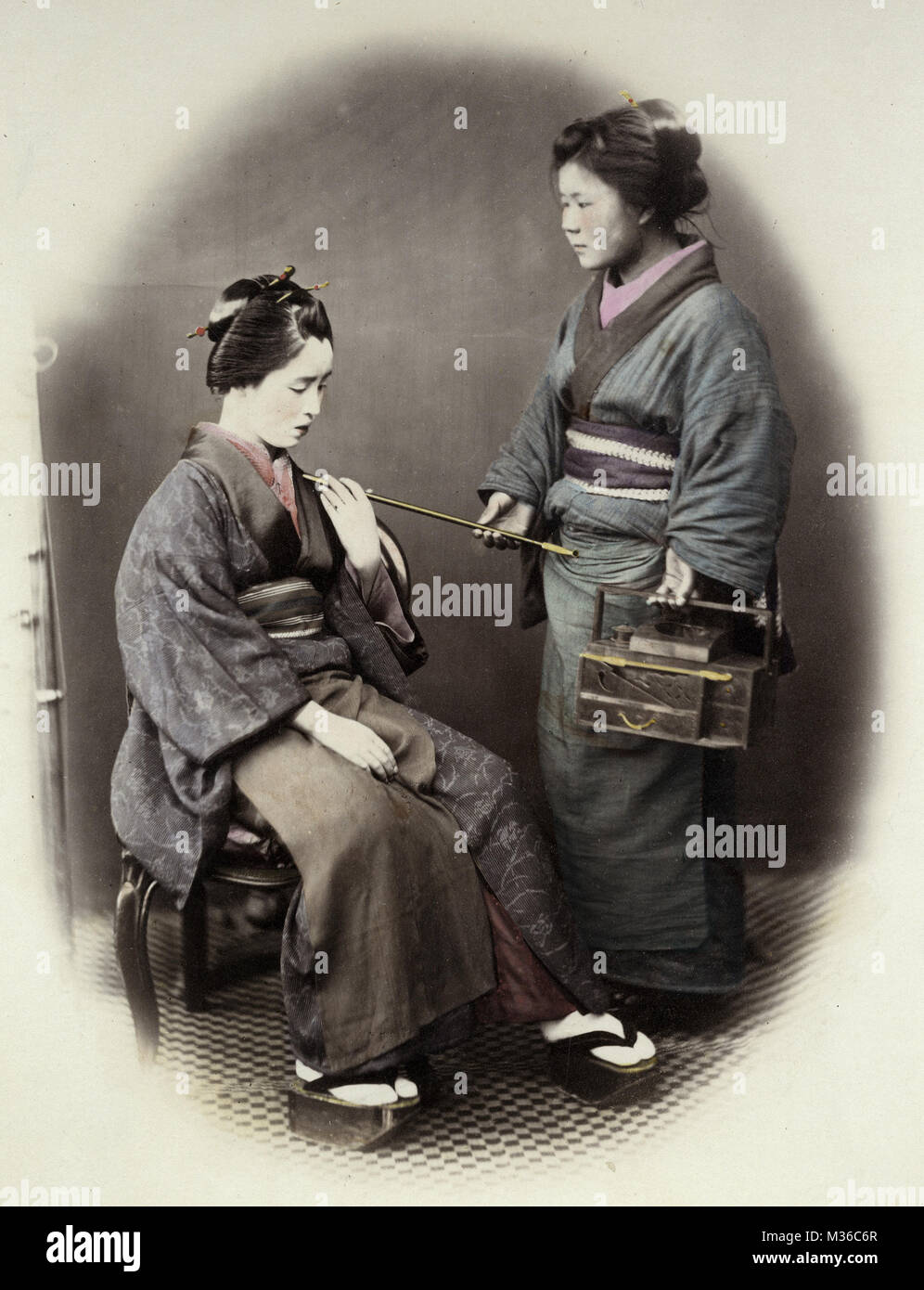 32 戦前＆戦後 写真アルバム 軍隊 兵隊 女性着物姿 車