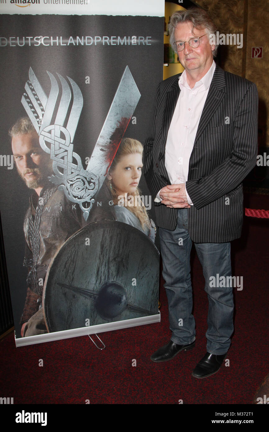 Michael Hirst (Drehbuchautor, u.a. 'Elisabeth', 'Tudors'), Premiere der Mini-Serie 'Vikings' im Passage-Kino, Hamburg, 12.06.2013 Stock Photo