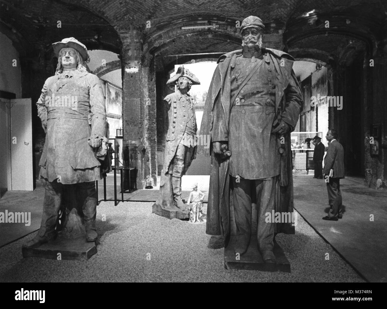 08-15-1981. Prussia exhibition in Berlin 1981. Statues of Frederick II byname the Great Elector, and Emperor Wilhelm I. Both statues are part of the exhibition at  Martin-Gropius-Bau in Berlin. | usage worldwide Stock Photo