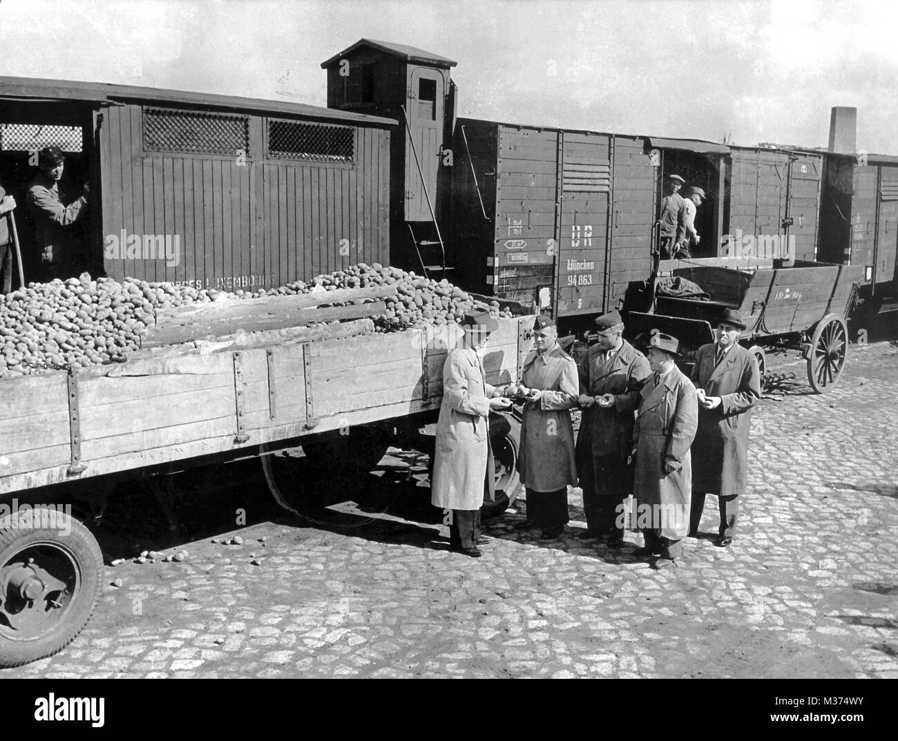 Potato Storage Train A transport of potatoes has arrived at a station. (Picture taken ...