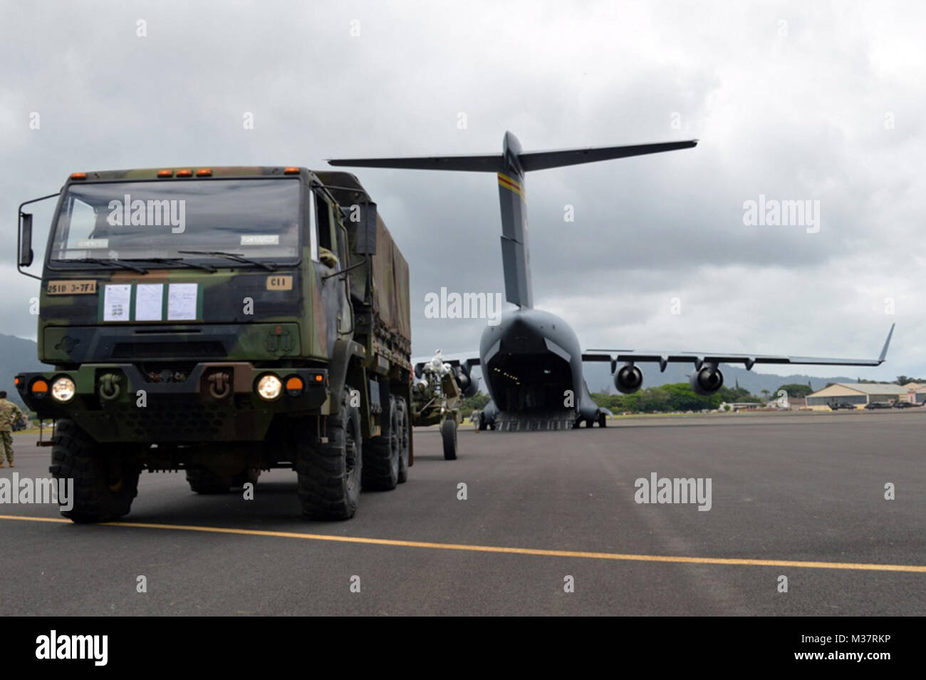 U.S. Army, Air Force team up for artillery training in Hawaii by #PACOM ...