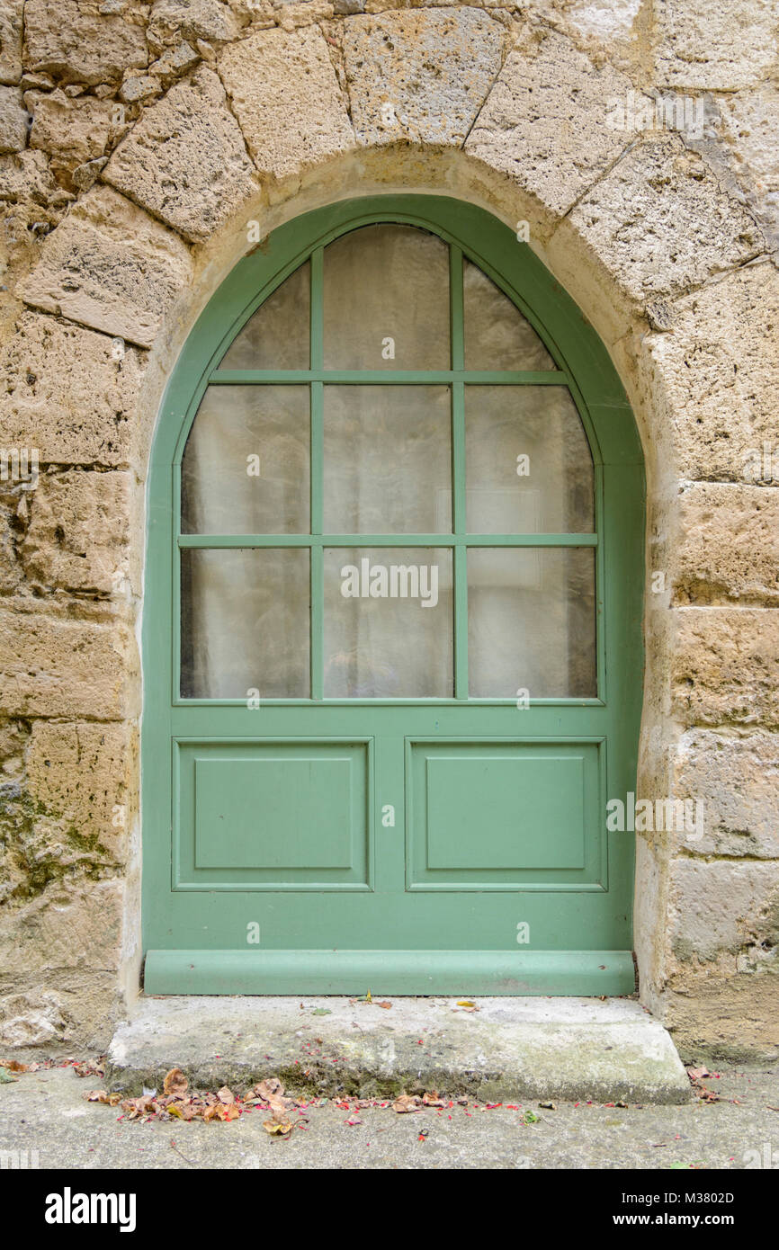 Arch arched window windows hi-res stock photography and images - Alamy
