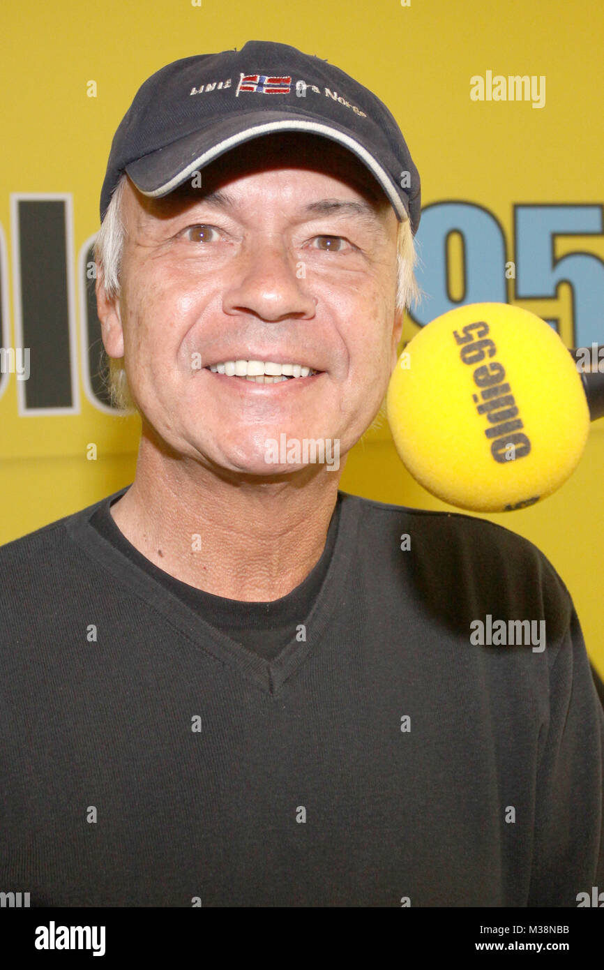 Henner Hoier ( 19. April 1945 in Adendorf) ist ein deutscher ...