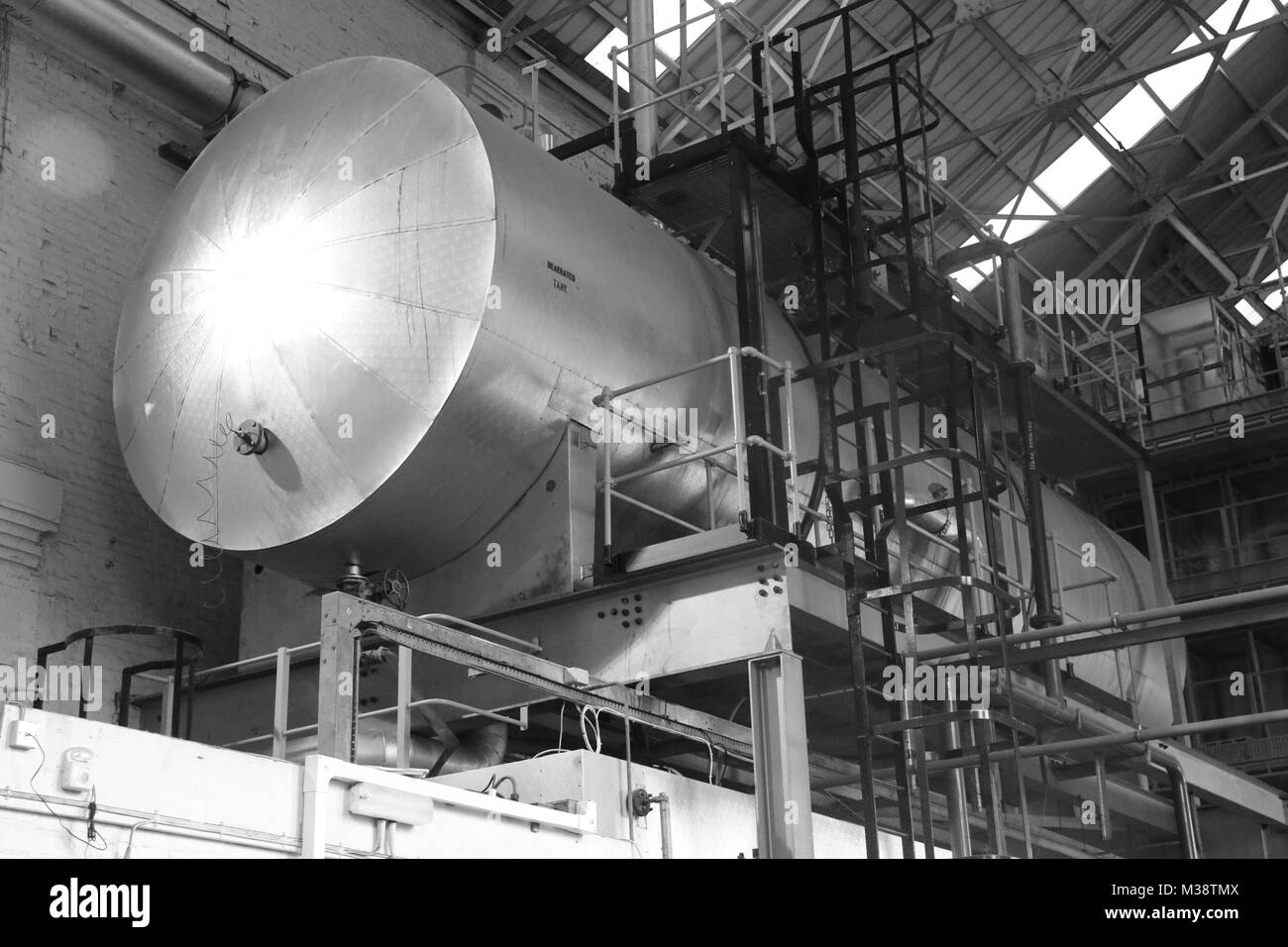 Dangerous cladding Black and White Stock Photos & Images Alamy