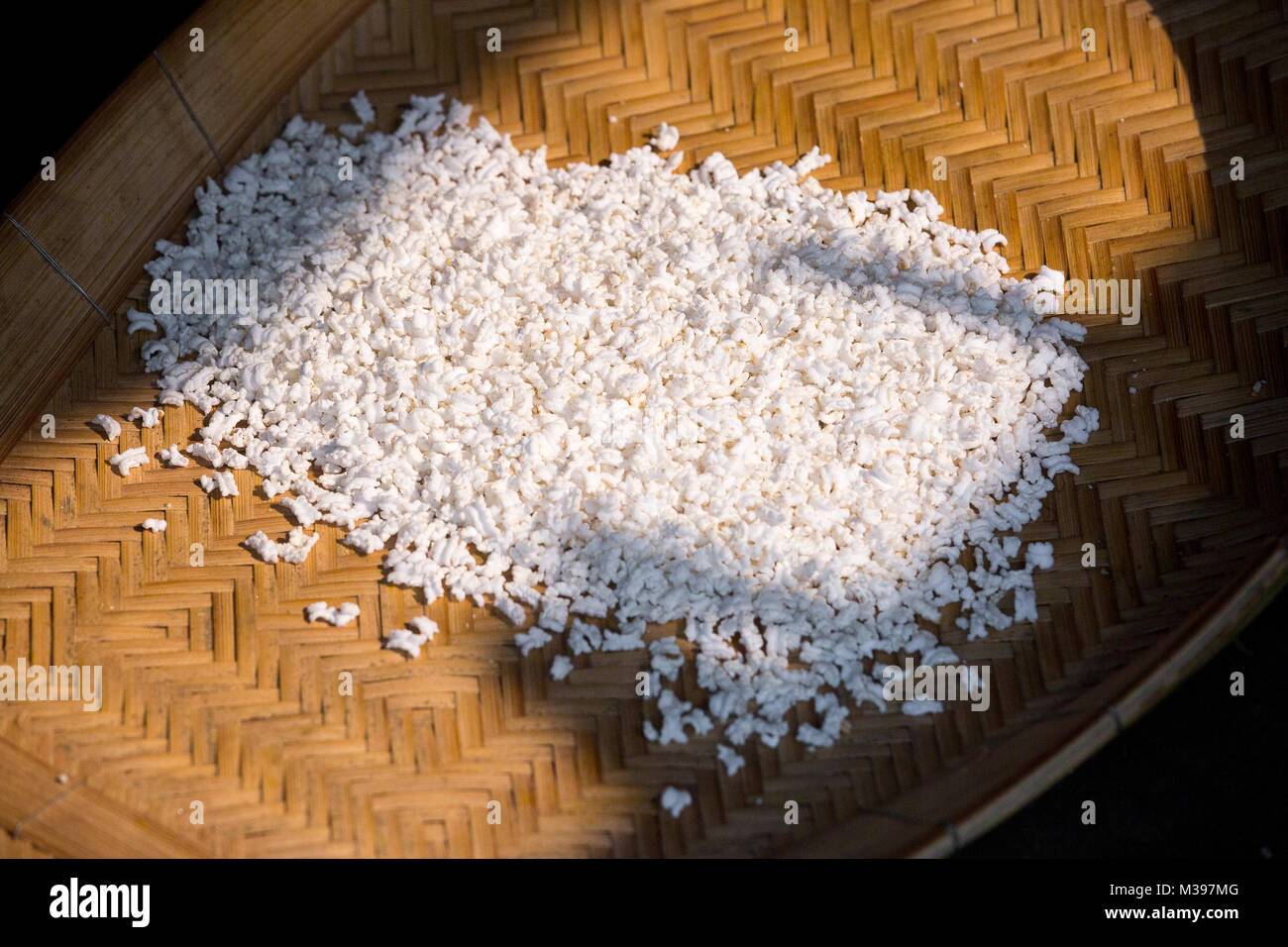 Folk art in bangladesh hi-res stock photography and images - Alamy