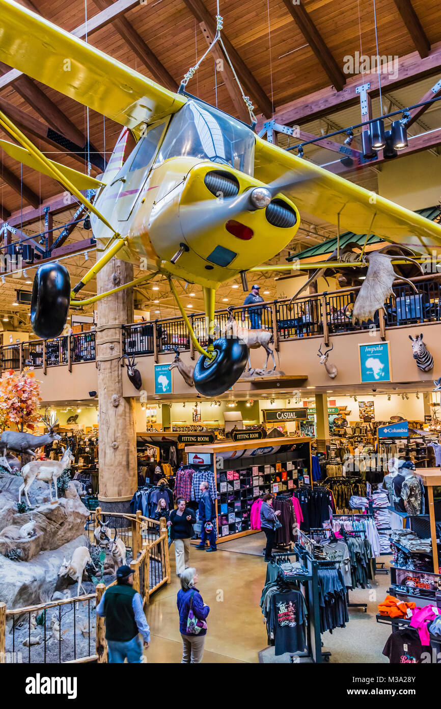 Cabela's East Hartford, Connecticut, USA Stock Photo Alamy