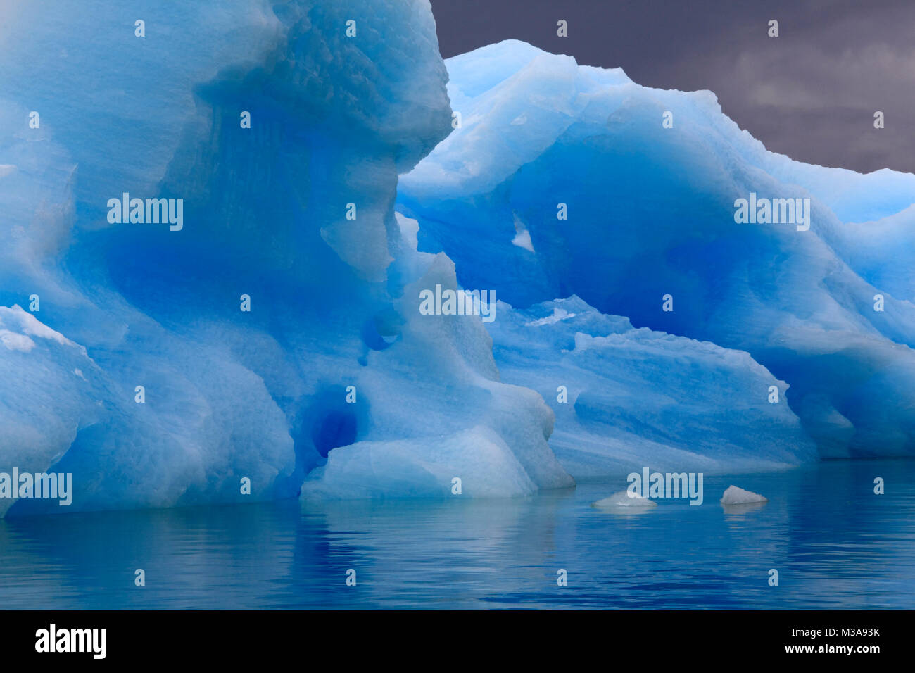 Photo of icebergs in LeConte Bay which have broken away from the LeConte Glacier, Stikine River, Alaska, USA Stock Photo