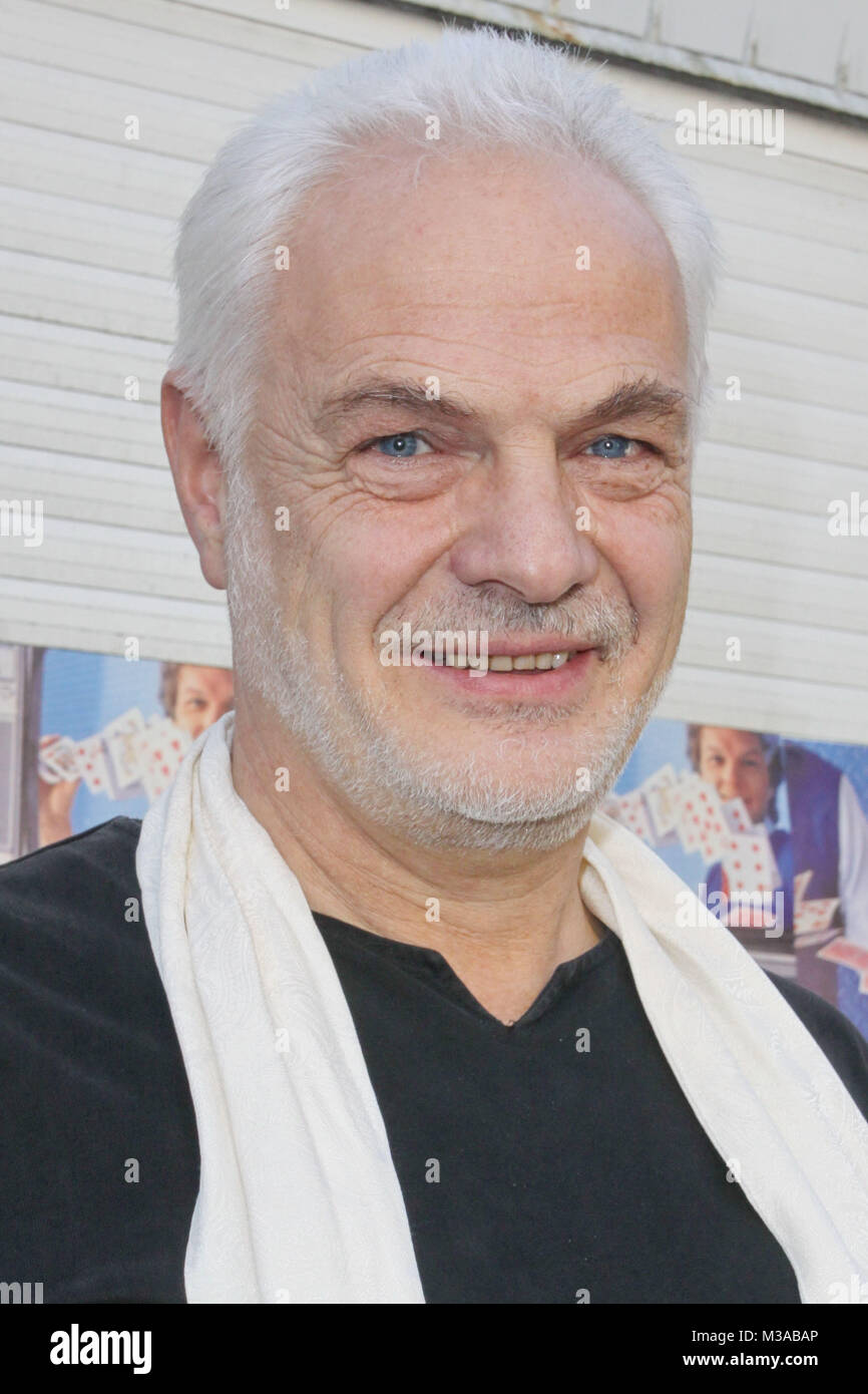 Wittus Witt (Zauberer), Eroeffnung der 