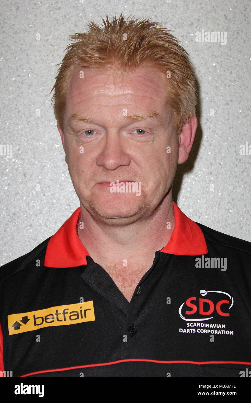 Per Laursen,(Daenemark), Betfair World Cup of Darts, Hamburg, 01.02.2013  Stock Photo - Alamy