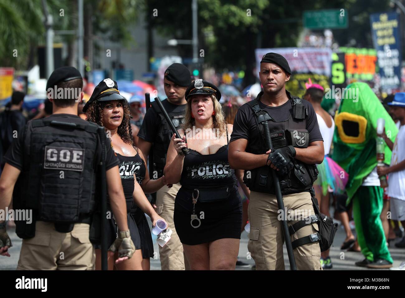 Rio De Janeiro Brazil 10th Feb 18 Thousands Of People Attend The Cordao De Bola Preta Parade At The Carnival Of Rio De Janeiro Brazil 10 February 18 The Cordao De Bola