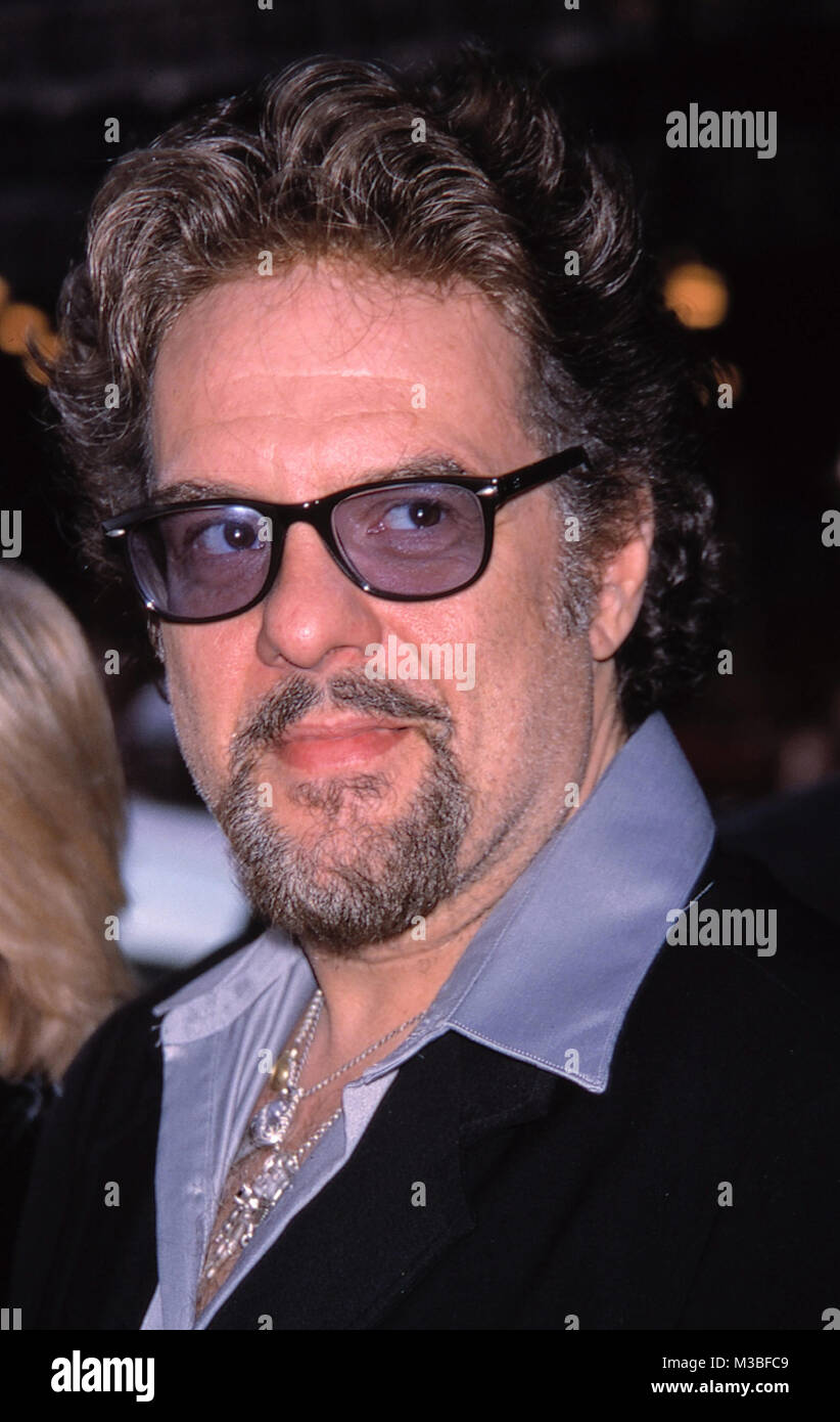Robert Pastorelli Attending the Opening Night performance of THE PRODUCERS at the St. James Theatre in New York City. April 19, 2001 Credit: Walter McBride/MediaPunch Stock Photo