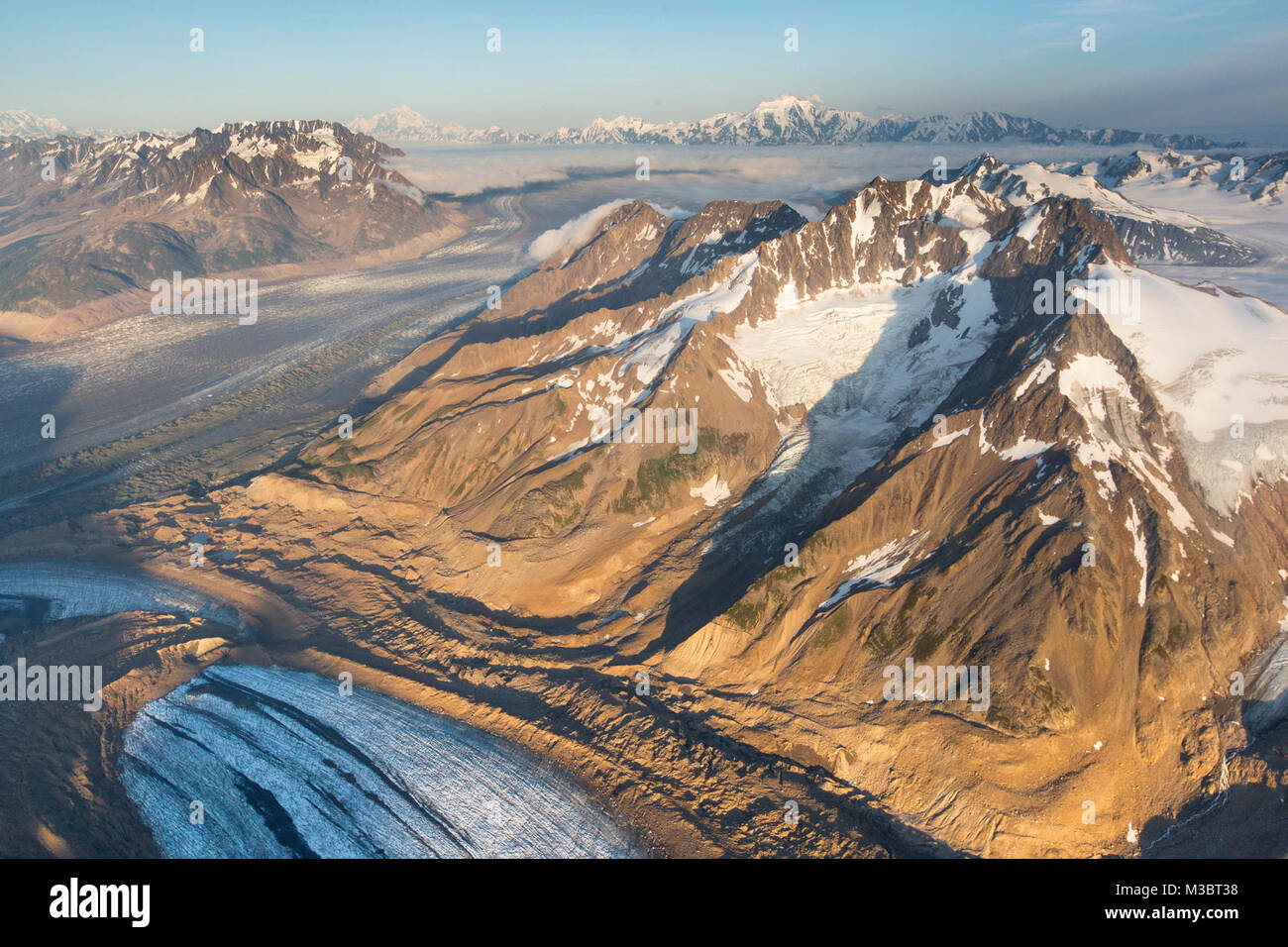 Sunset, Mt St Elias, Mt Miller, Bagley Icefield Stock Photo Alamy
