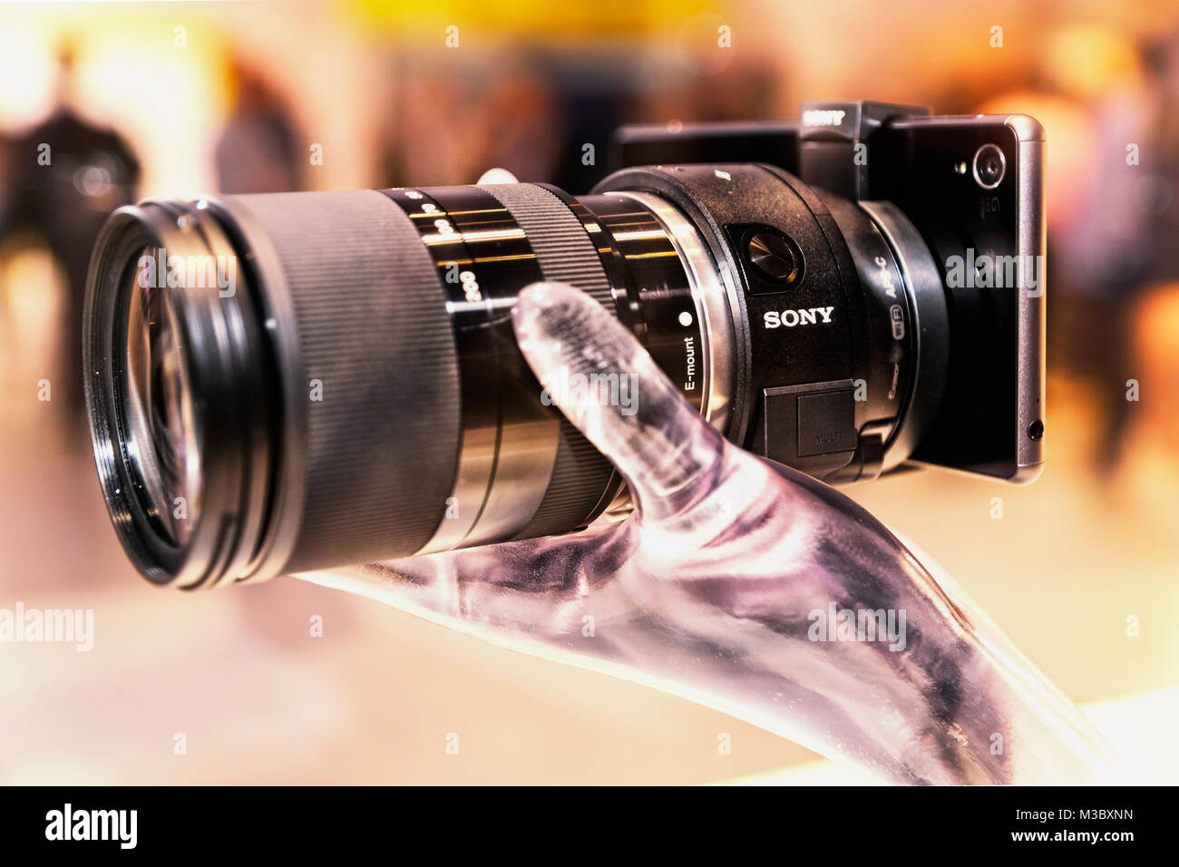 Sony xperia z3 hi-res stock photography and images - Alamy