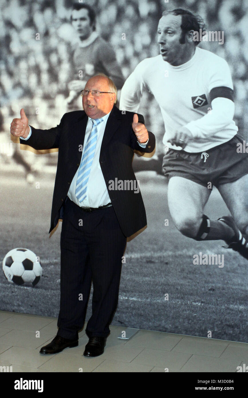 Feier zum 75. Geburtstag von Ehrenspielfuehrer Uwe Seeler in der Platin