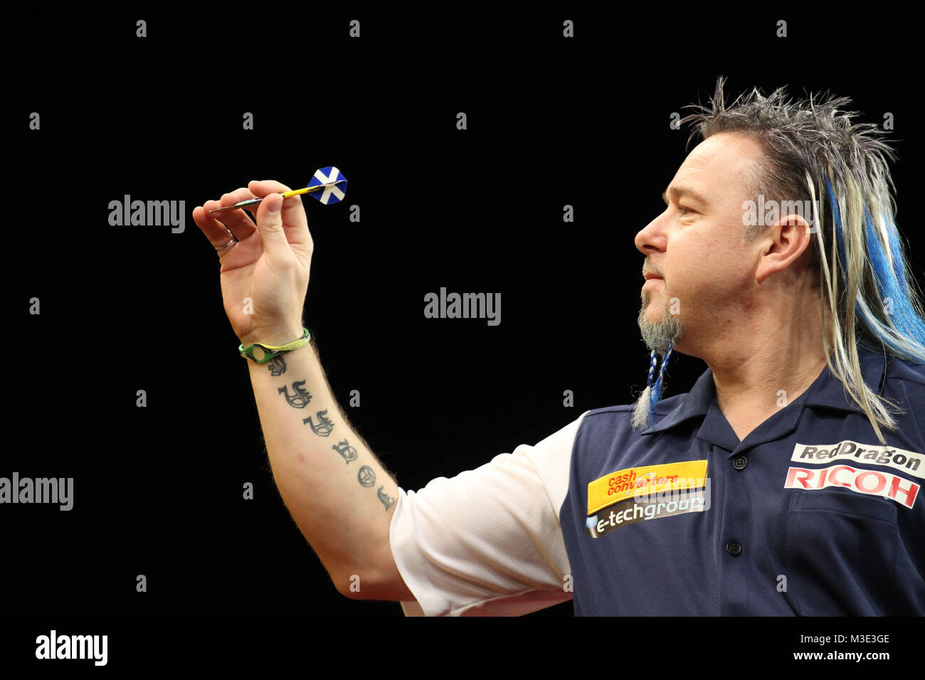 Peter wright darts world hi-res photography images -