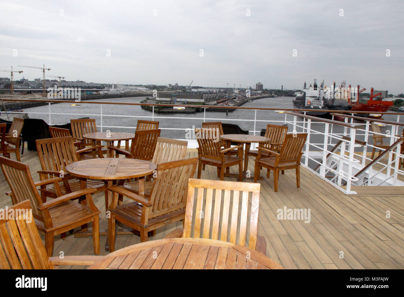 Tui Cruises Stock Photos Tui Cruises Stock Images Page 3