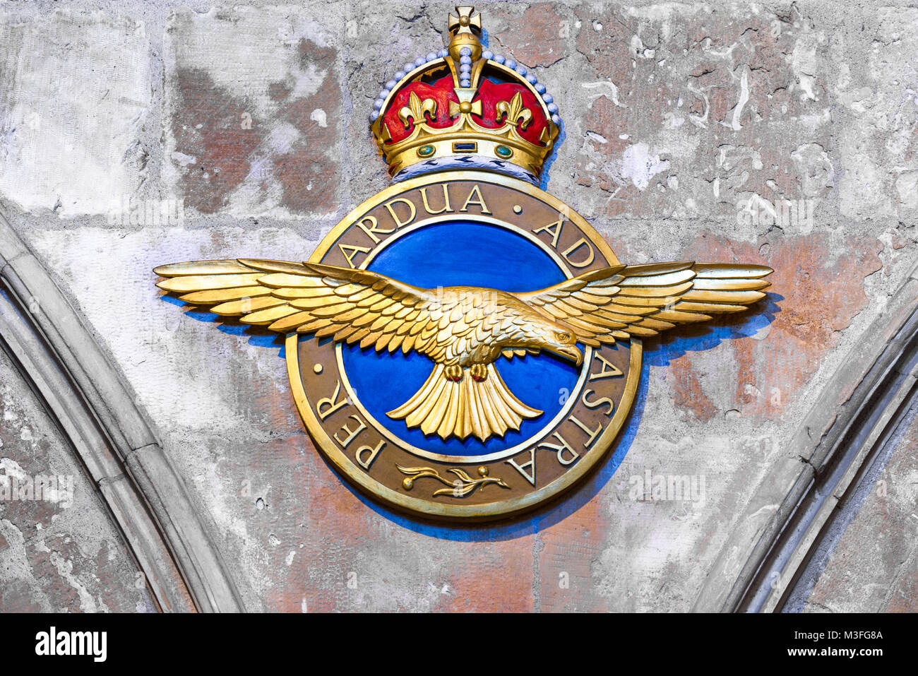 Royal air force logo hi-res stock photography and images - Alamy