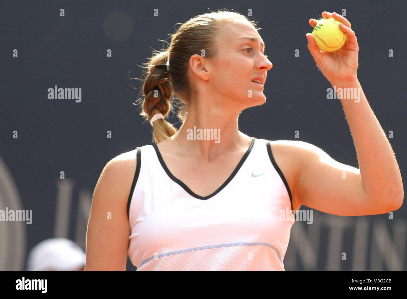 Mary pierce hi-res stock photography and images - Alamy
