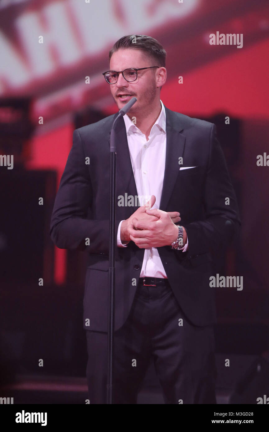 Nicolas Gundel (Gewinner Kuenstlermanagment des Jahres Hamburg Artist  Management), LEA Award 2016 in der Festhalle, Frankfurt, 04.04.2016 Stock  Photo - Alamy