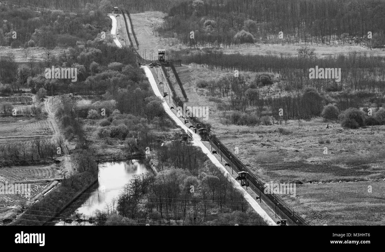 Demilitarized Zone (DMZ) on the border between North Korea and South ...