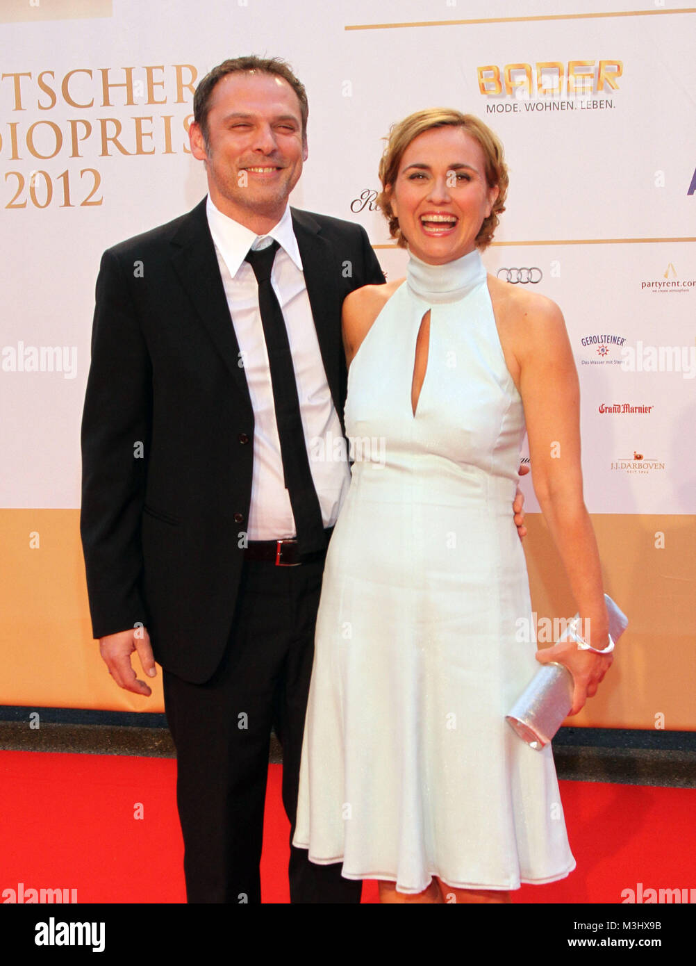 Caren Miosga Und Tobias Grob Deutscher Radiopreis 2012 In Hmaburg Schuppen 52 Am 06 09 2012 Stock Photo Alamy