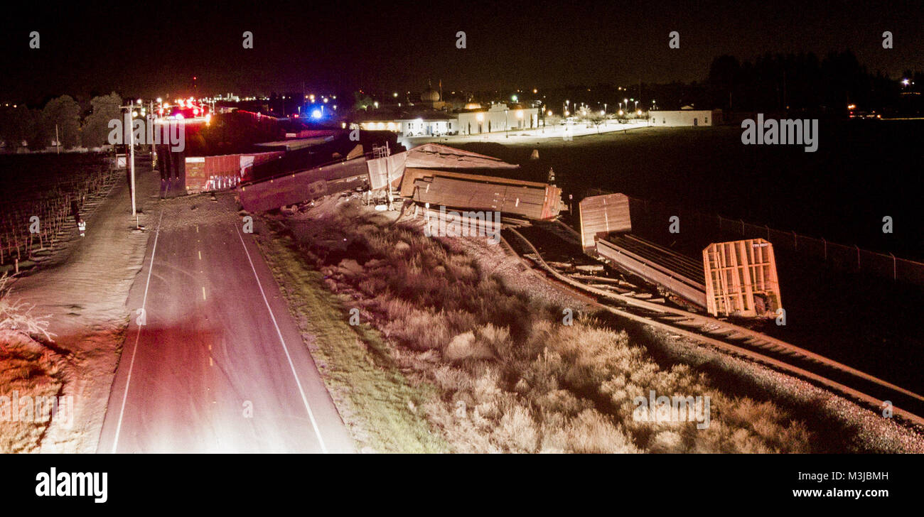 Hughson, California, U.S.A. 11th Feb, 2018. Firefighters and employees