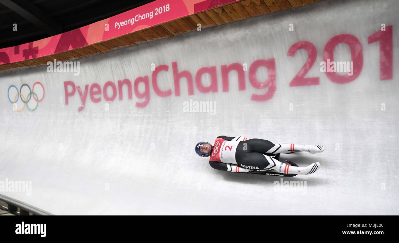 Gangneung, South Korea. 11th February, 2018. Wolfgang Kindl (AUT). Mens luge. Pyeongchang2018 winter Olympics. Alpensia sliding centre. Alpensia. Gangneung. Republic of Korea. 11/02/2018. Credit: Sport In Pictures/Alamy Live News Stock Photo