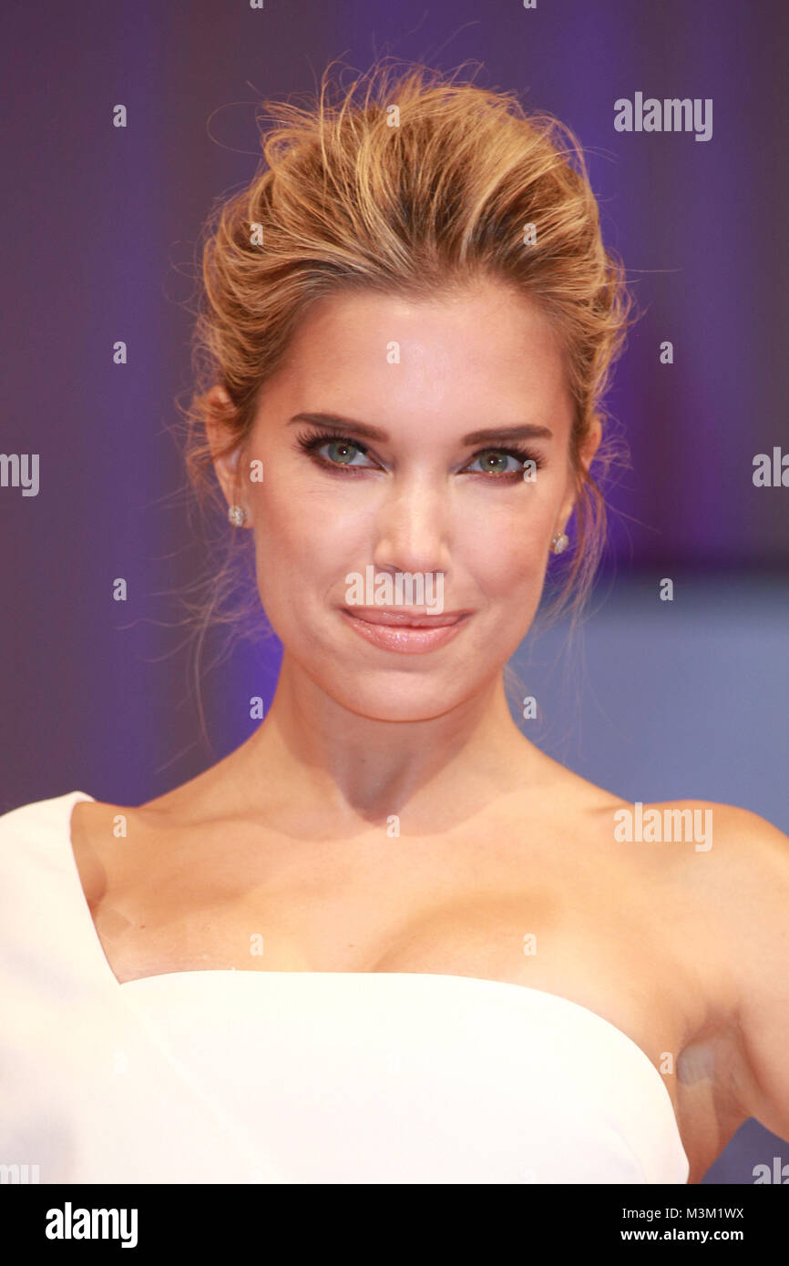 sylvie-meis-holiday-on-ice-gala-veranstaltung-im-hotel-atlantic