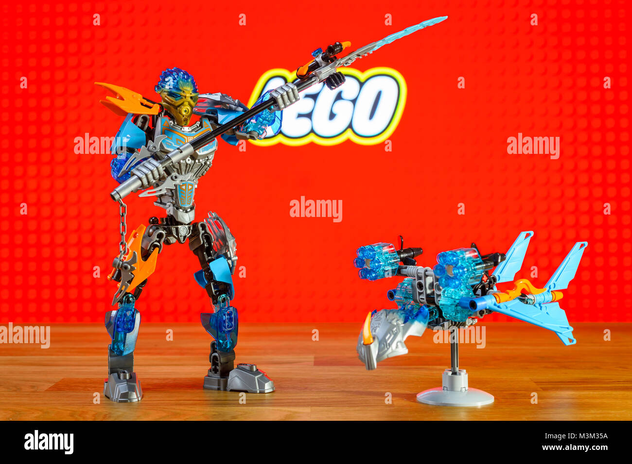 Lego bionicle hi-res stock photography and images - Alamy