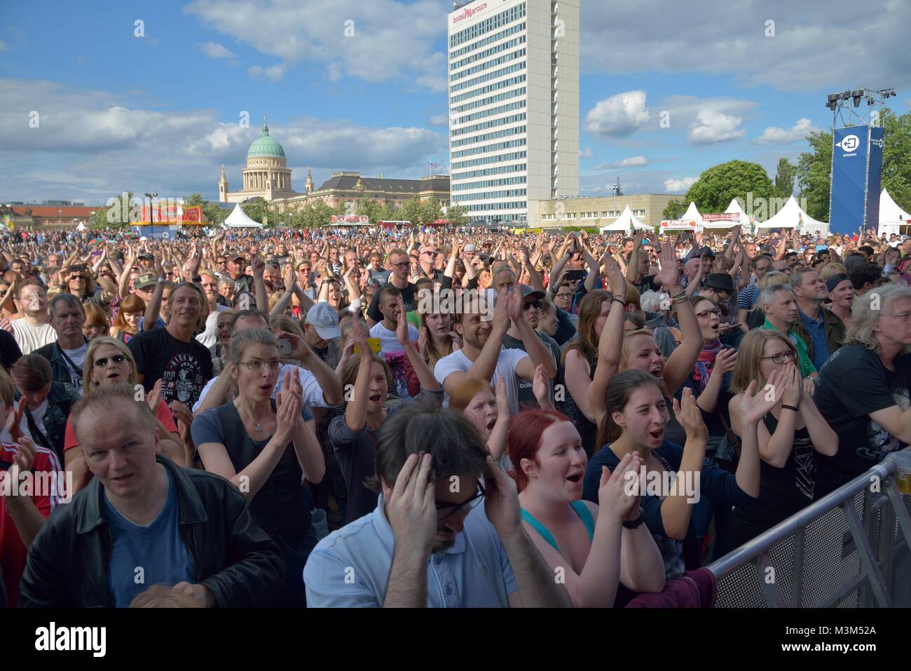 MiA begeistert die Zuschauer beim16. Stadtwerke-Fest 2016 in Potsdam Stock Photo